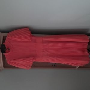 Beautiful accordion style chafon like dress